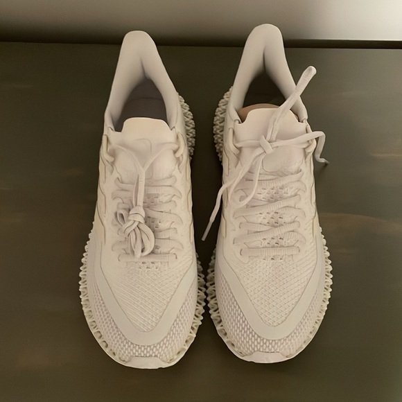 Adidas 4D FWD women’s - Picture 2 of 6